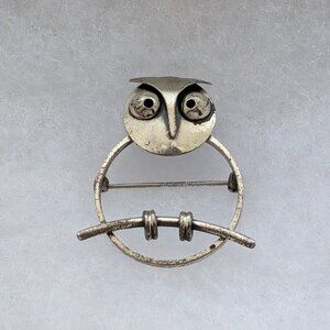 Vintage BEAU Solid Sterling Silver 925 Cute Owl Brooch Pin